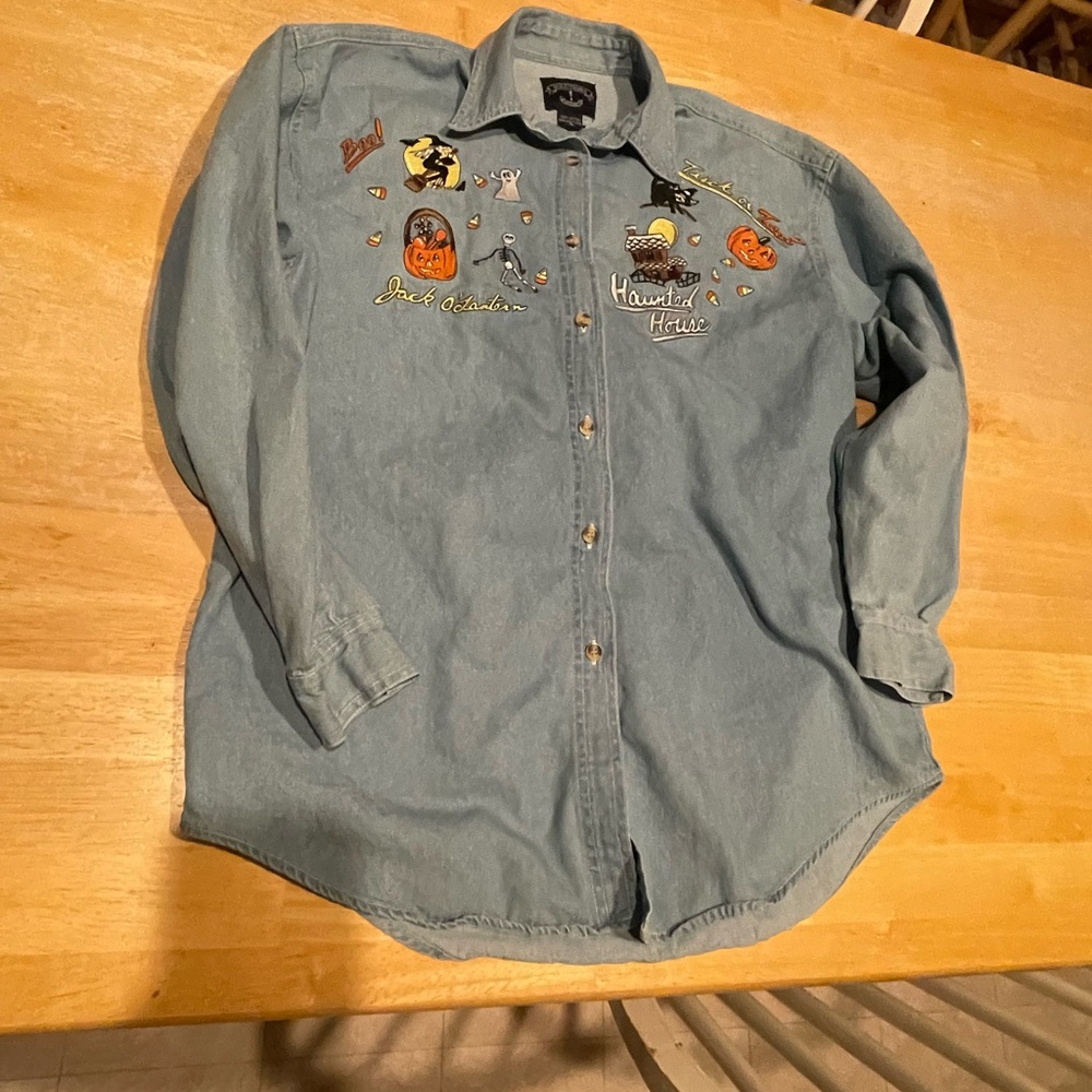SOLUTIONS ORIGINAL Denim Shirt Halloween Theme Size Medium
